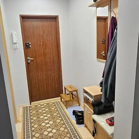 شقة Eu وارسو